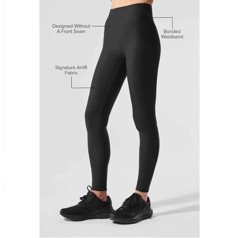 ALO YOGA AIRLIFT HIGH - WAIST SLEEK LEGGING - BLACK - Picture 2 of 6